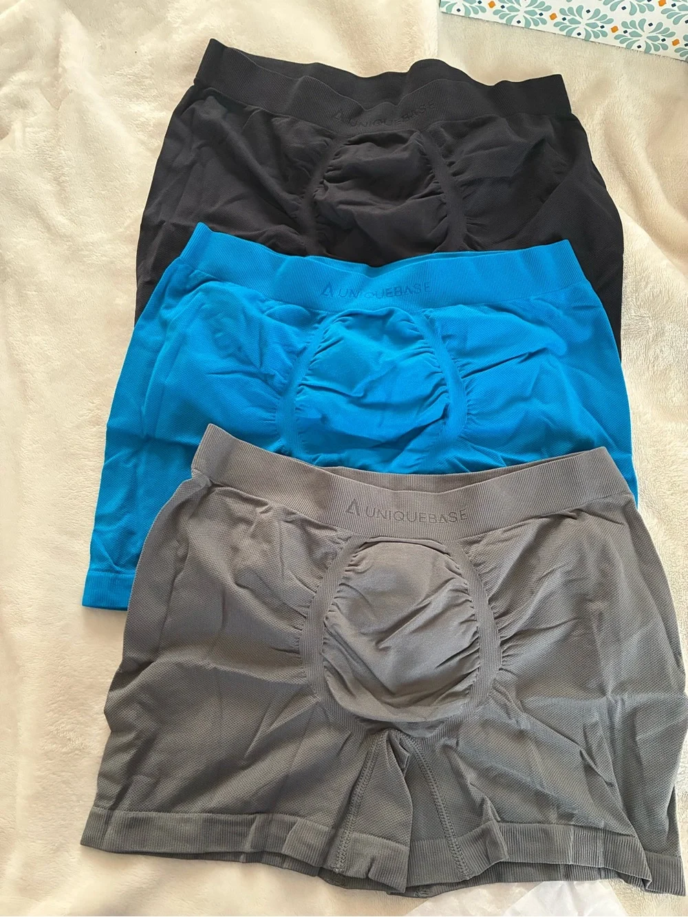 36 packs Uniquebase men’s seamless sports underwear set 108 pairs blue/black/gre
